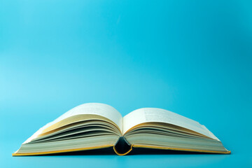 部编版小学六年级上册语文只有一个地球教案5篇