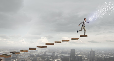 内燃机车（火车）可分为哪些种类？